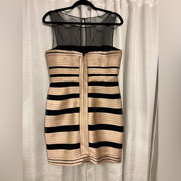 BCBG MAXAZRIA gold and black dress - Picture 8 of 9